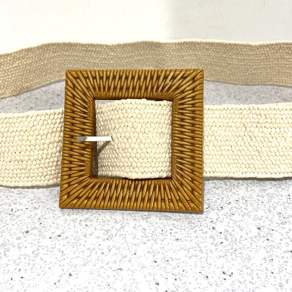 Natural Straw Color Stretch Belt With Faux Wood Wicker Buckle One Size Fits Most
